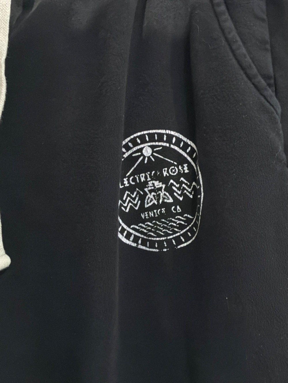 ELECTRIC & ROSE BLACK JOGGERS - Picture 2 of 5